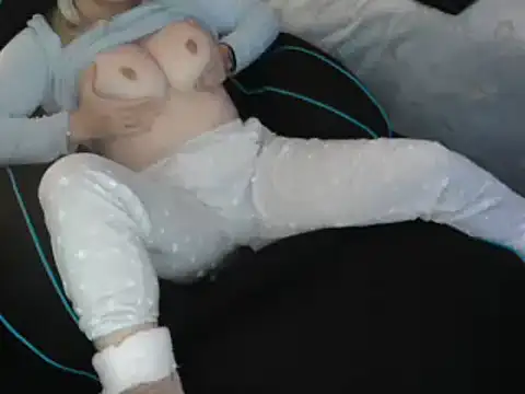 LaRa forU online show from 26, 1, 2025