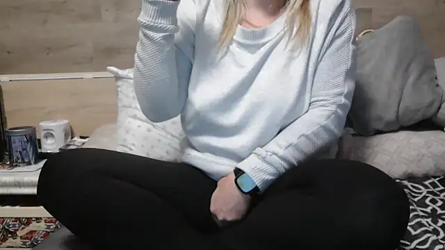 LaRa forU online show from 7, 2, 2025