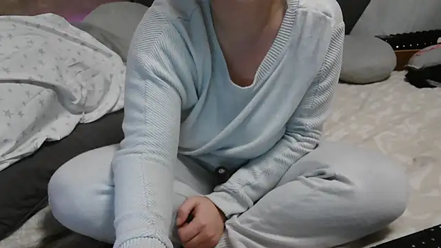 LaRa forU online show from 13, 2, 2025