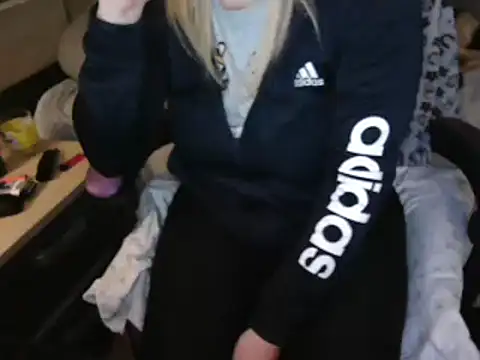 LaRa forU online show from 13, 3, 2025