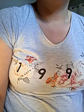 LaRa forU online show from 2, 10, 2025