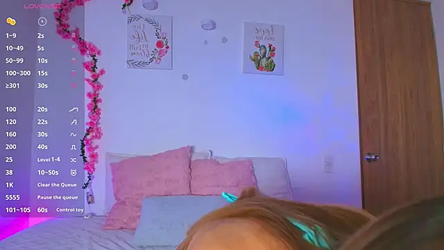 PollyGrey  online show from 17, 3, 2026