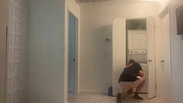 Snapshot of _Studio4Three_ chatting on 14, 1, 2026 Studio4Three online show from 14, 1, 2026