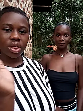 Snapshot of Sassy_boobs21 chatting on 20, 2, 2026 Sassy boobs21 online show from 20, 2, 2026