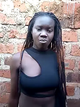 Black juicy24 online show from 18, 2, 2025