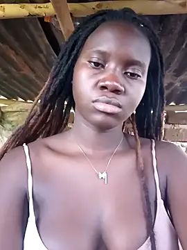 Black juicy24 online show from 15, 3, 2025