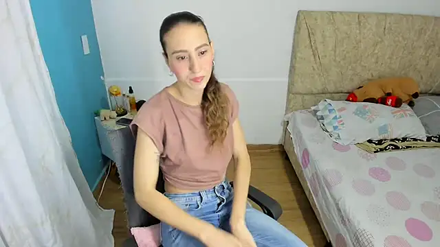 RachelJones  online show from 10, 4, 2026