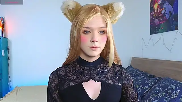 Snapshot of _yourFoxy_ chatting on 19, 9, 2025 yourFoxy online show from 19, 9, 2025