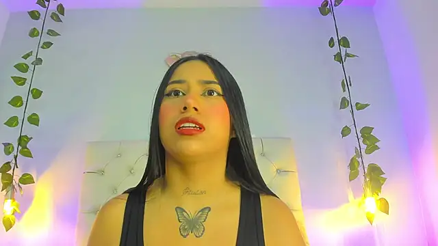 Isabella Flowers online show from 17, 12, 2025