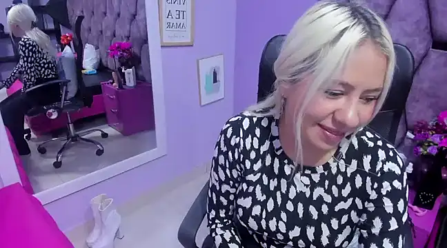 ConstansBlonde online show from 5, 12, 2024