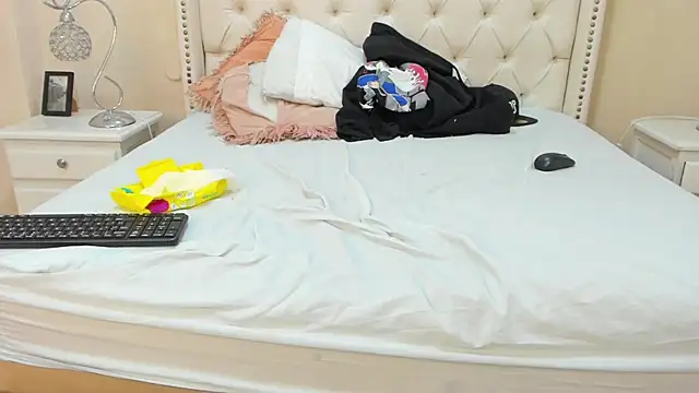 Snapshot of Matthew_Dixonn chatting on 8, 12, 2024 Matthew Dixonn online show from 8, 12, 2024