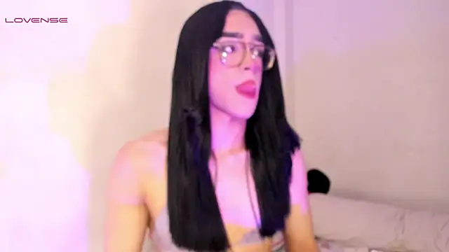 Snapshot of melissa_hot22 chatting on 15, 3, 2025 melissa hot22 online show from 15, 3, 2025