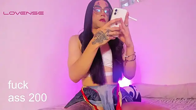 Snapshot of melissa_hot22 chatting on 27, 10, 2025 melissa hot22 online show from 27, 10, 2025