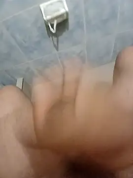 Snapshot of Alva14cm chatting on 6, 12, 2024 Alva14cm online show from 6, 12, 2024