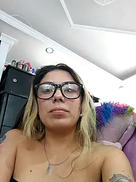 Sweel Leyva18 online show from 5, 6, 2026