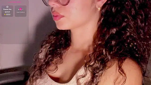Snapshot of __excitease chatting on 9, 10, 2025 excitease online show from 9, 10, 2025