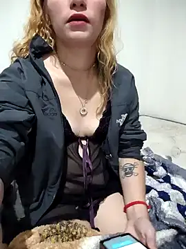 Snapshot of Scarlett-Leh chatting on 20, 1, 2025 Scarlett-Leh online show from 20, 1, 2025