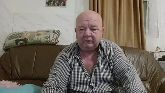 fullballs6 online show from 26, 11, 2025