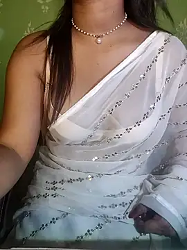 QueenOfHeart 07 online show from 18, 10, 2025