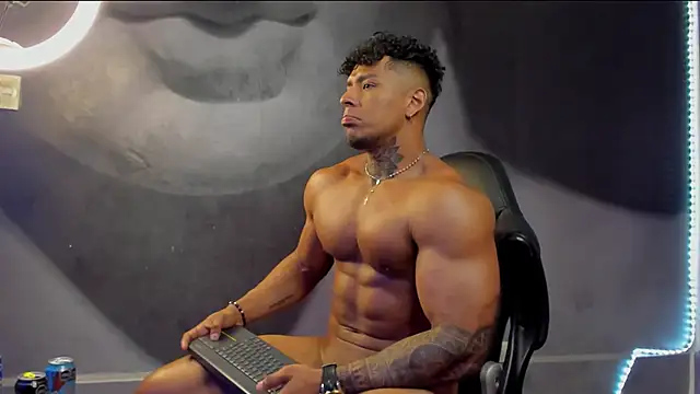 bradley smith online show from 25, 2, 2025