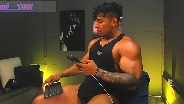 bradley smith online show from 28, 2, 2026