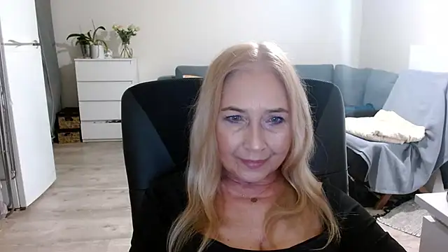 sofia xkiss online show from 19, 1, 2025