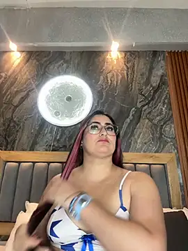 Snapshot of BellaPeers_ chatting on 23, 9, 2025 BellaPeers online show from 23, 9, 2025