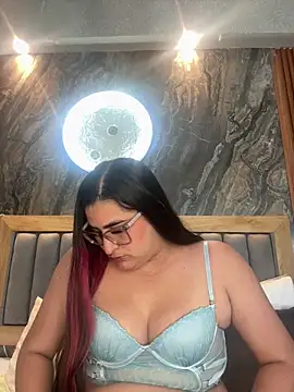Snapshot of BellaPeers_ chatting on 24, 9, 2025 BellaPeers online show from 24, 9, 2025
