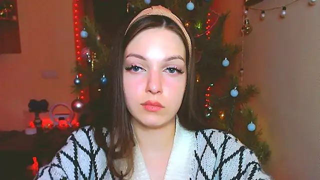 Snapshot of miss_merciless_ chatting on 12, 1, 2025 miss merciless online show from 12, 1, 2025