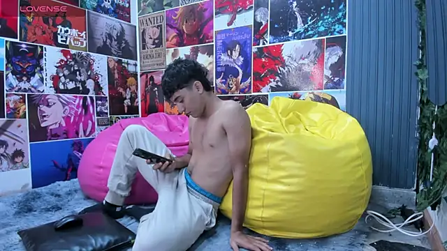 Snapshot of Austin_Cardieff chatting on 5, 1, 2025 Austin Cardieff online show from 5, 1, 2025