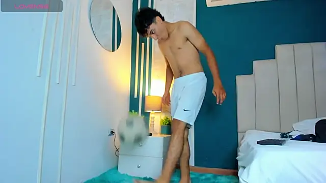 Snapshot of Austin_Cardieff chatting on 8, 1, 2025 Austin Cardieff online show from 8, 1, 2025