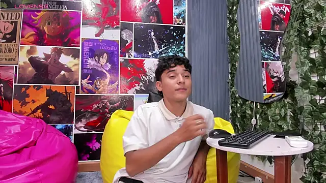 Snapshot of Austin_Cardieff chatting on 14, 1, 2025 Austin Cardieff online show from 14, 1, 2025