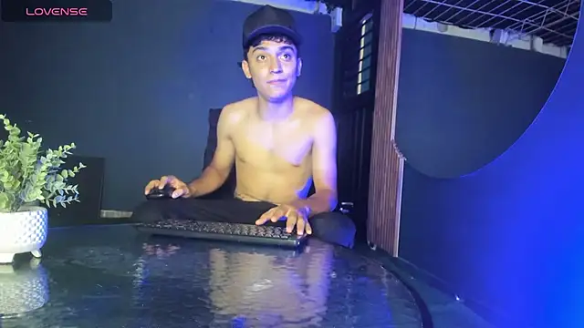 Snapshot of Austin_Cardieff chatting on 26, 2, 2025 Austin Cardieff online show from 26, 2, 2025