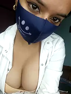 wild bong queen online show from 4, 12, 2024