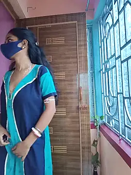 wild bong queen online show from 4, 10, 2025