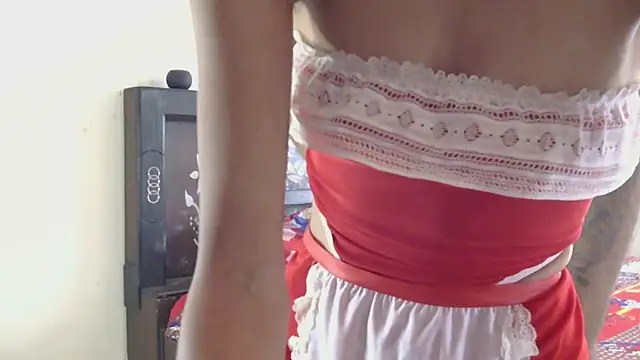 Snapshot of hazelperry chatting on 25, 12, 2024 hazelperry online show from 25, 12, 2024