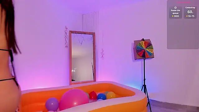 viooletaa online show from 14, 3, 2025