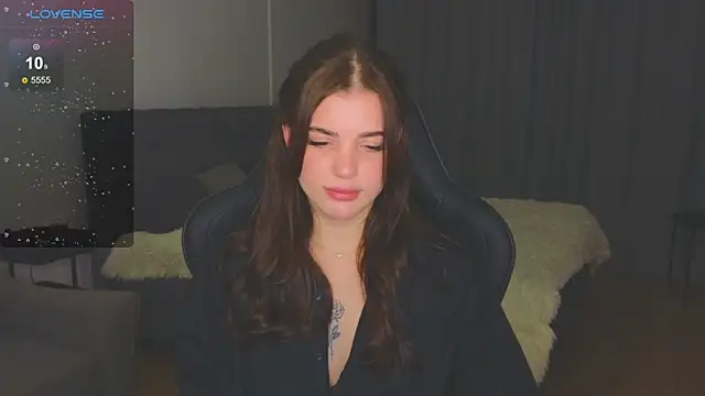 adrianawow1 online show from 6, 11, 2025