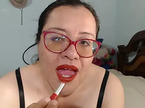 Snapshot of esmeralda-delmar chatting on 27, 9, 2025 esmeralda-delmar online show from 27, 9, 2025