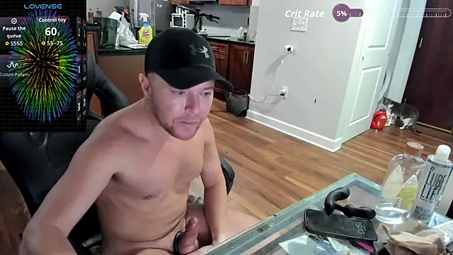 Snapshot of aaron_s_x chatting on 11, 10, 2025 aaron s x online show from 11, 10, 2025