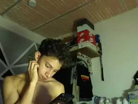 ferchitibellako online show from 5, 11, 2025