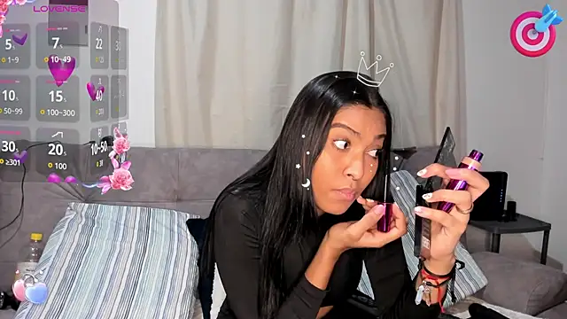 AnneteLynch online show from 4, 12, 2025