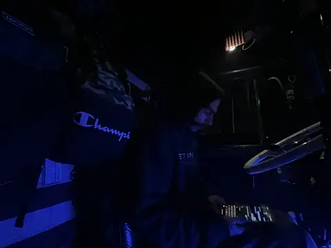 XMeF10 online show from 5, 11, 2025