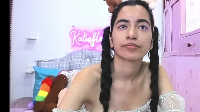 Snapshot of Katiaflex chatting on 6, 2, 2025 Katiaflex online show from 6, 2, 2025