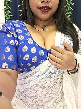 Snapshot of Sexy_Anika-for_you chatting on 12, 9, 2025 Sexy Anika-for you online show from 12, 9, 2025