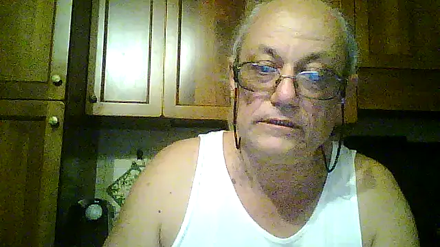 Snapshot of gianbragallini chatting on 28, 7, 2026 gianbragallini online show from 28, 7, 2026