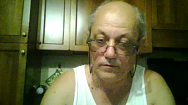 Snapshot of gianbragallini chatting on 28, 7, 2026 gianbragallini online show from 28, 7, 2026
