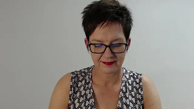 Snapshot of Sofie69Velvet chatting on 9, 9, 2025 Sofie69Velvet online show from 9, 9, 2025