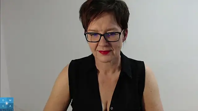 Snapshot of Sofie69Velvet chatting on 26, 10, 2025 Sofie69Velvet online show from 26, 10, 2025