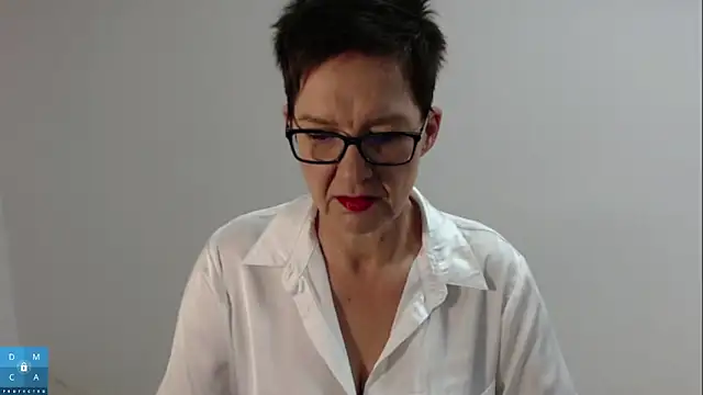 Snapshot of Sofie69Velvet chatting on 7, 11, 2025 Sofie69Velvet online show from 7, 11, 2025